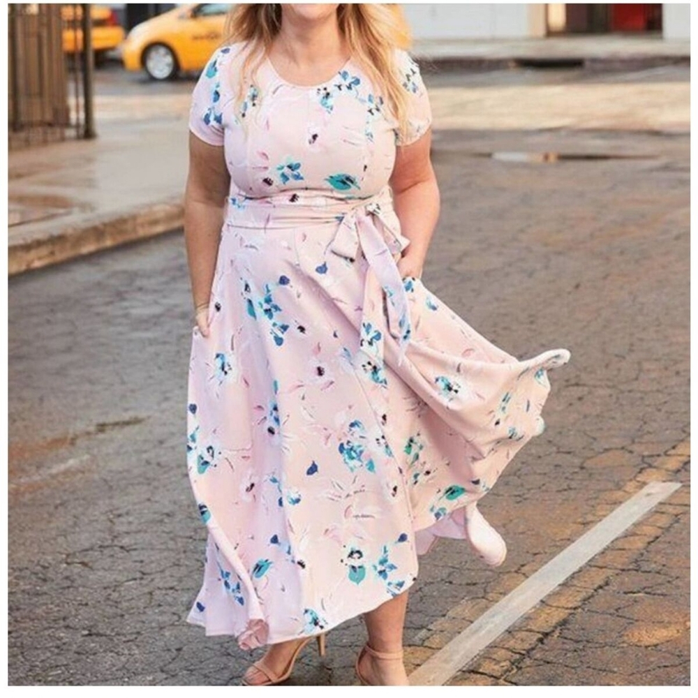 Lane Bryant 18 Lena Midi Dress in Pink Floral Stretch Plus Fit & Flare Pockets